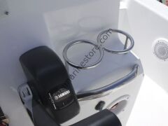 Paslanmaz Üçlü Bardak Tutucu, Bardaklık